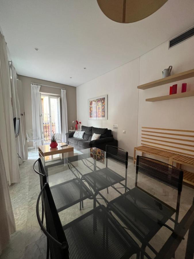 Iberflat Fabiola Apartment Seville Luaran gambar