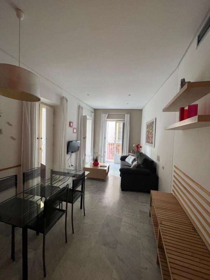 Iberflat Fabiola Apartment Seville Luaran gambar