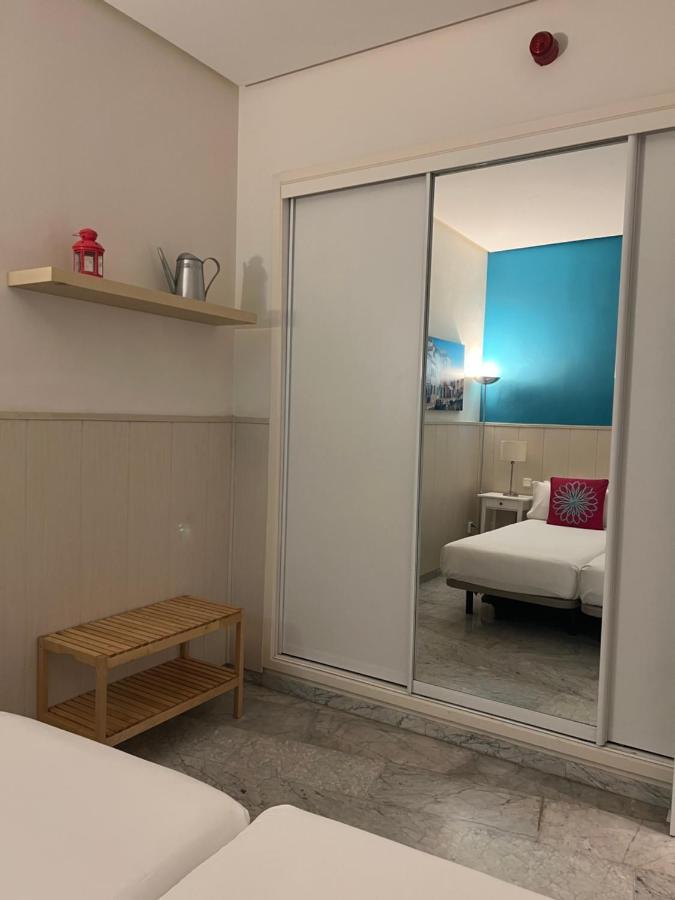 Iberflat Fabiola Apartment Seville Luaran gambar