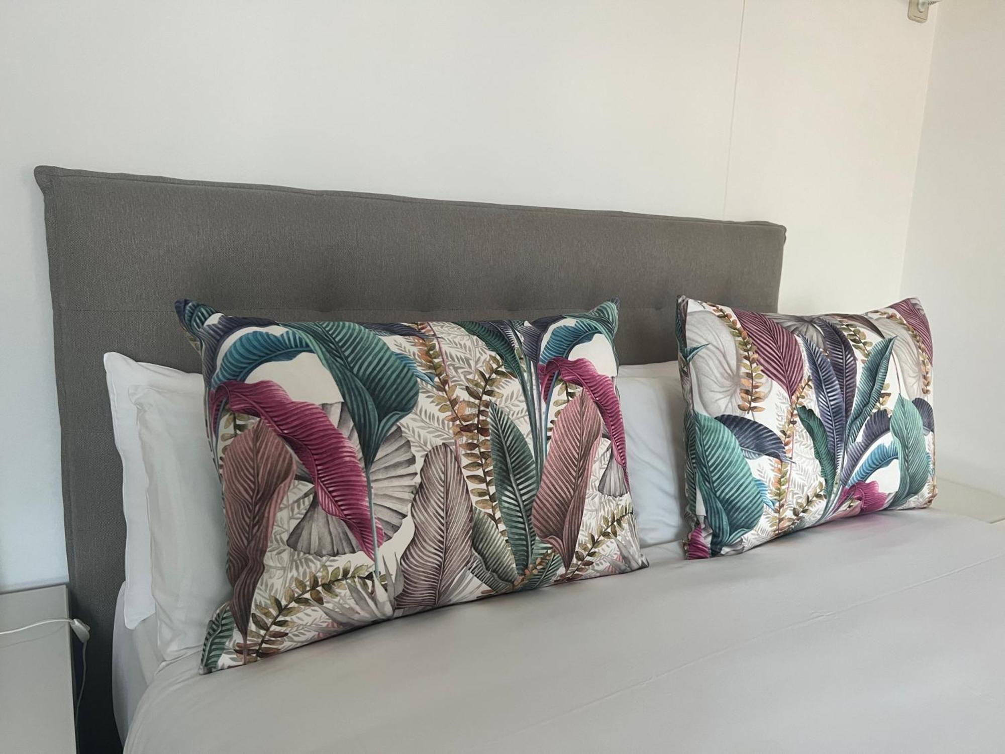 Iberflat Fabiola Apartment Seville Luaran gambar